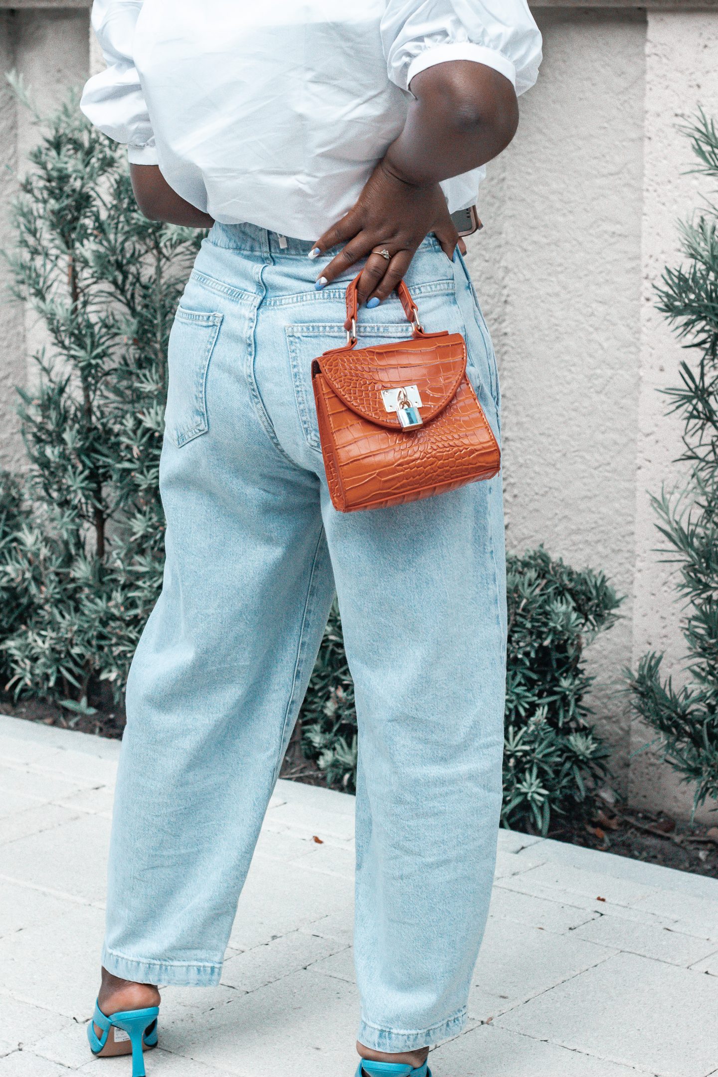 5 Places to Shop for The Best Jeans